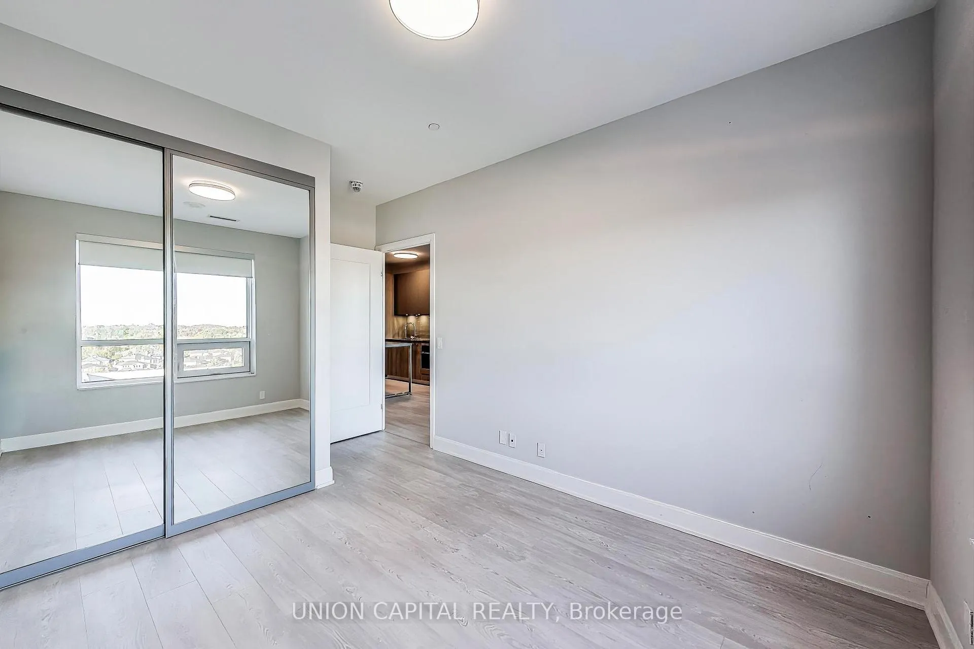 Photo 11 of Unit 1012, 38 Water Walk Drive, Markham, Unionville — HOMEH