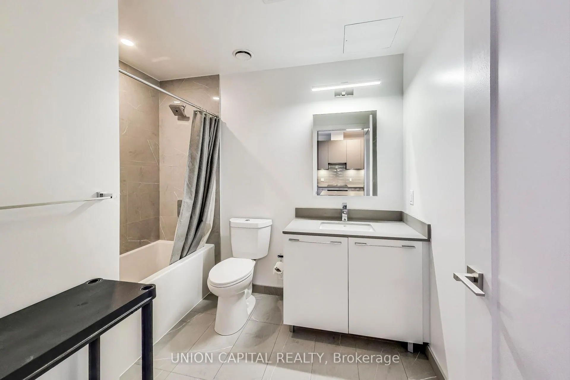 Photo 15 of Unit 1012, 38 Water Walk Drive, Markham, Unionville — HOMEH