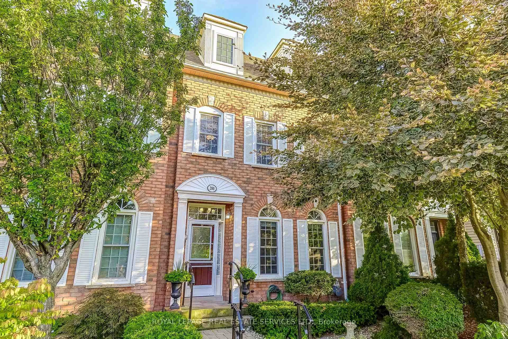 Photo 1 of 200 Glenashton Drive, Oakville, River Oaks — HOMEH