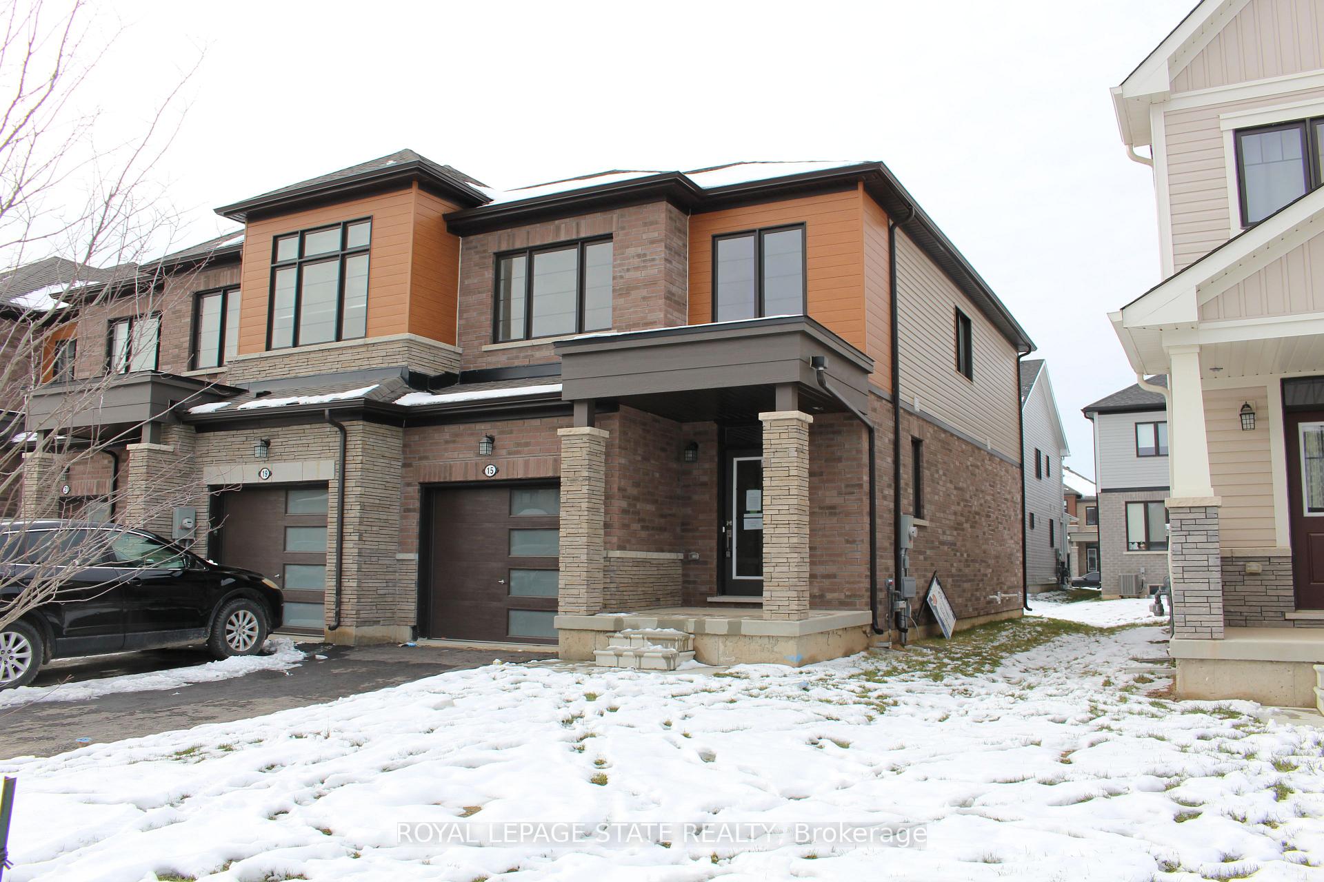 Photo 2 of 15 Lavender Road, Thorold, Hurricane/Merrittville — HOMEH