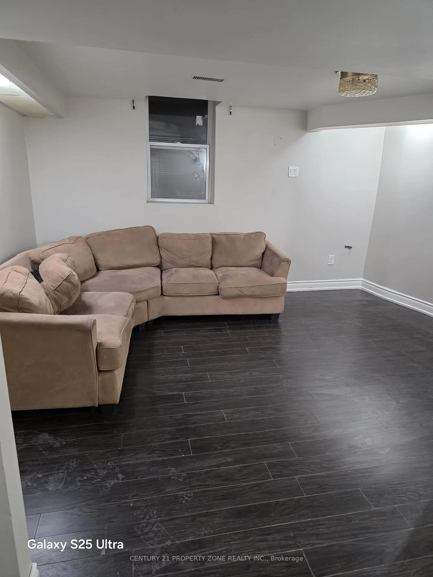 Photo 3 of 432 Rutherford Road N, Brampton, Madoc — HOMEH