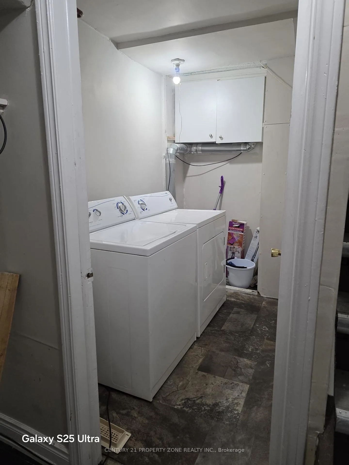 Photo 4 of 432 Rutherford Road N, Brampton, Madoc — HOMEH