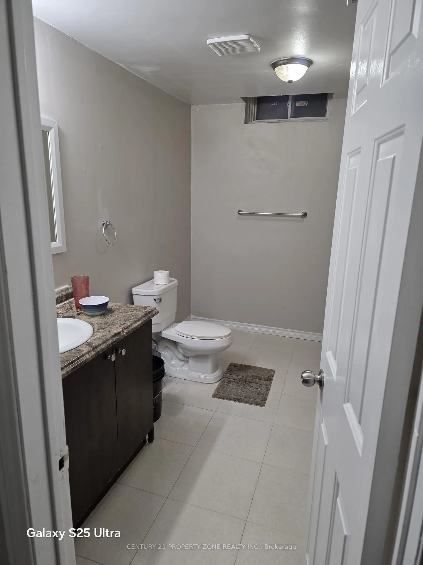 Photo 5 of 432 Rutherford Road N, Brampton, Madoc — HOMEH