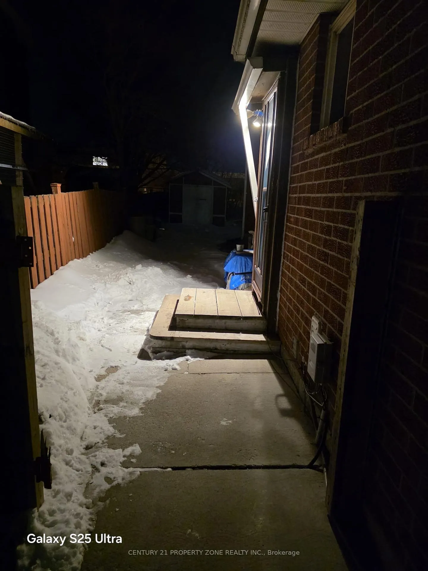 Photo 10 of 432 Rutherford Road N, Brampton, Madoc — HOMEH