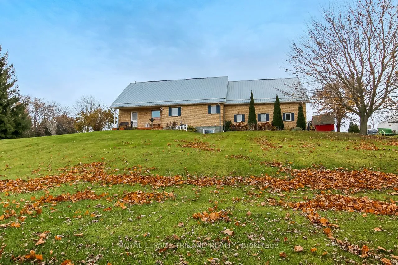 Photo 1 of 25941 Argyle Line, West Elgin, Rural West Elgin — HOMEH