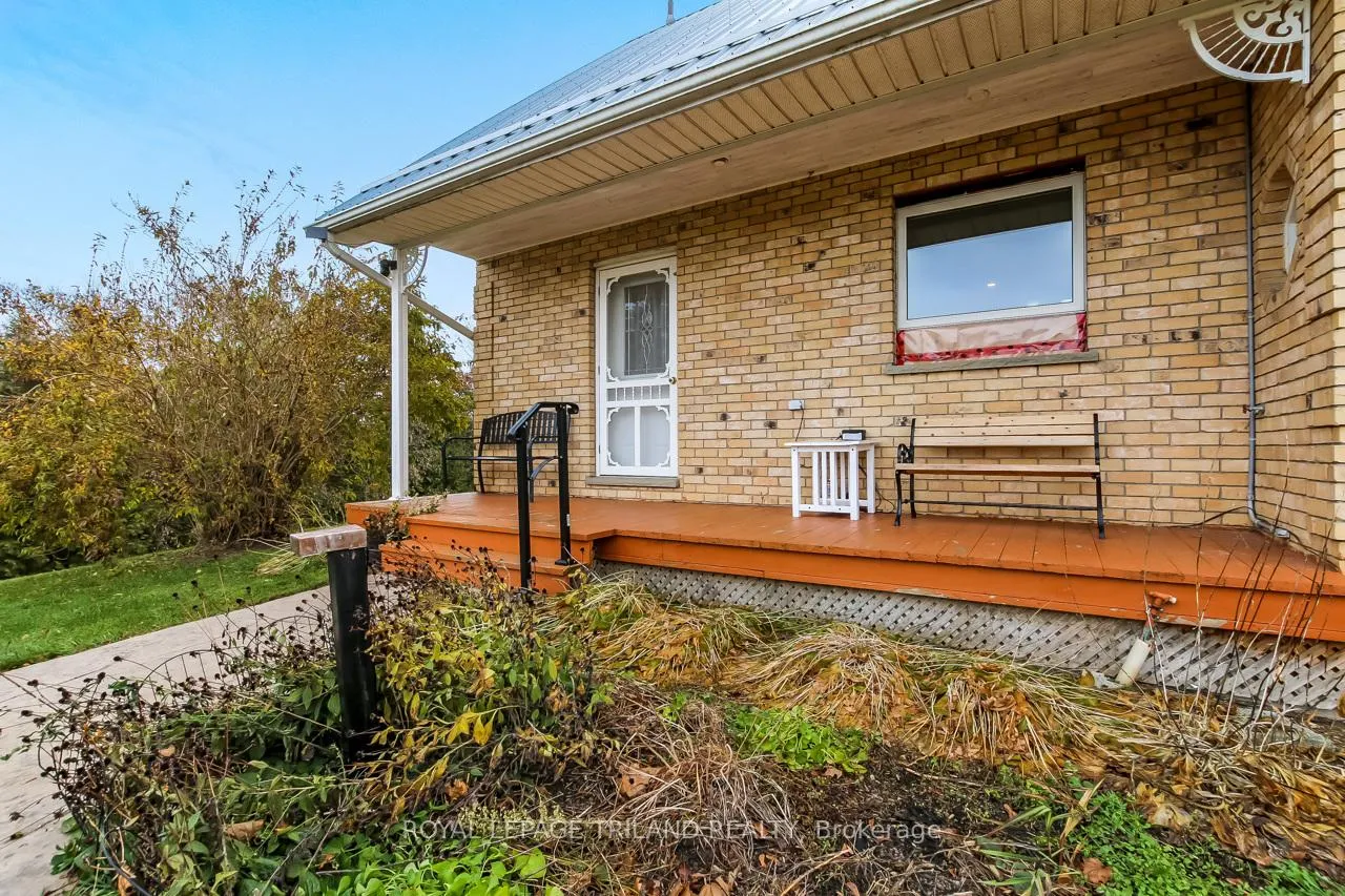 Photo 4 of 25941 Argyle Line, West Elgin, Rural West Elgin — HOMEH
