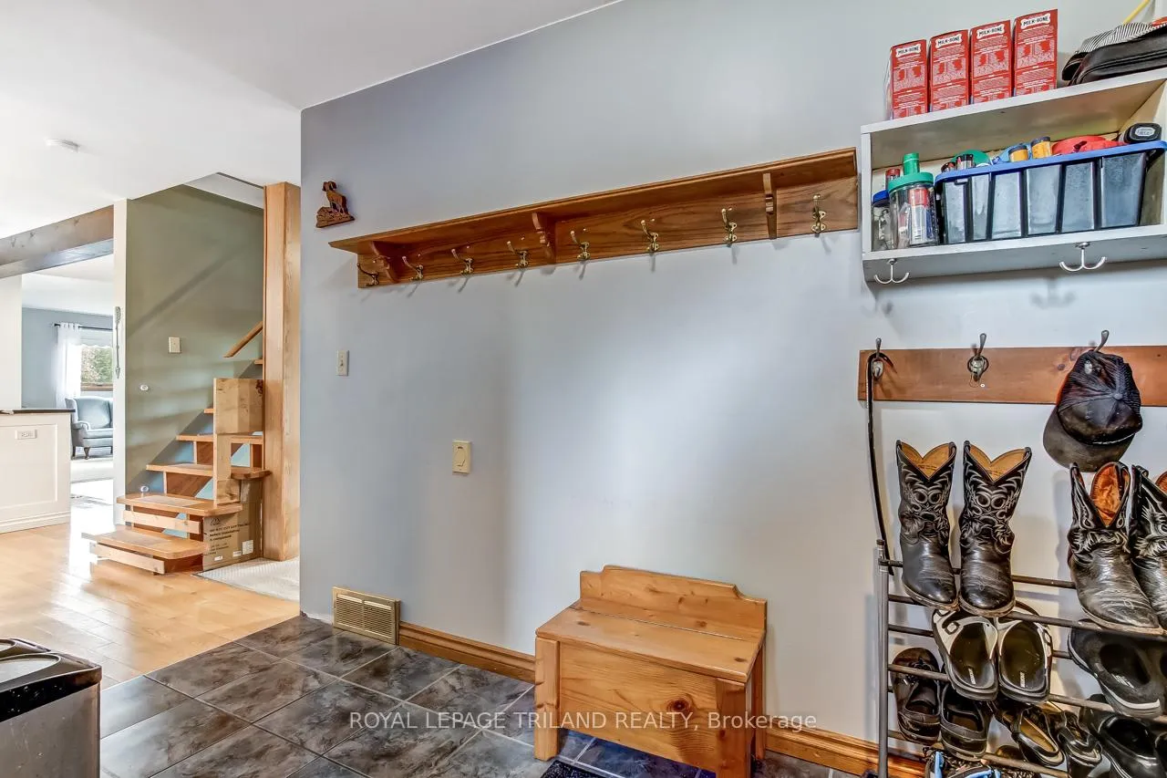 Photo 18 of 25941 Argyle Line, West Elgin, Rural West Elgin — HOMEH