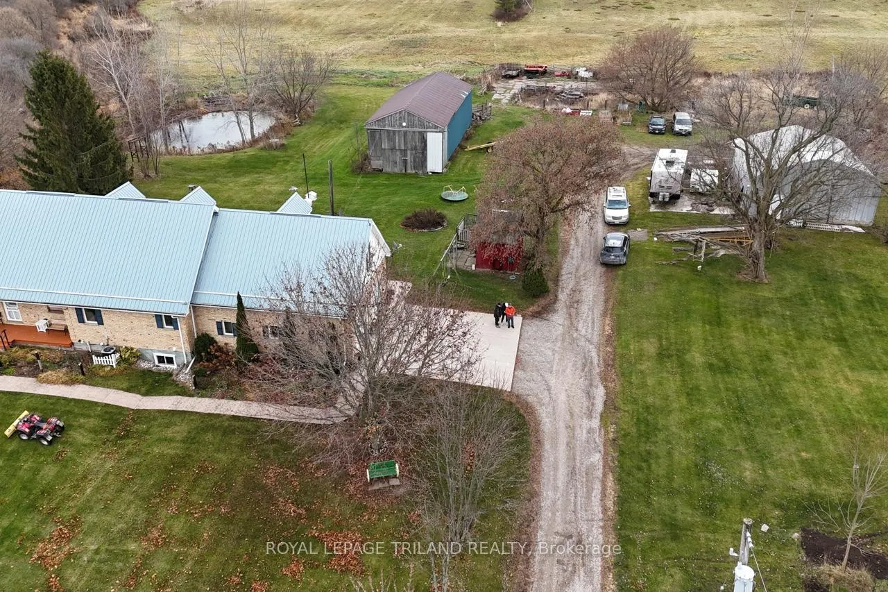 Photo 35 of 25941 Argyle Line, West Elgin, Rural West Elgin — HOMEH