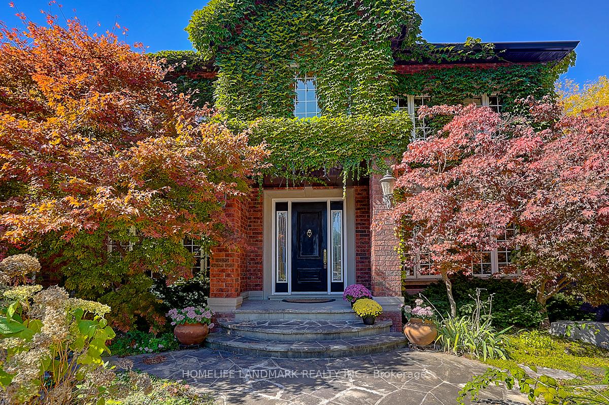 Photo 1 of 86 Muzich Place, Vaughan, East Woodbridge — HOMEH