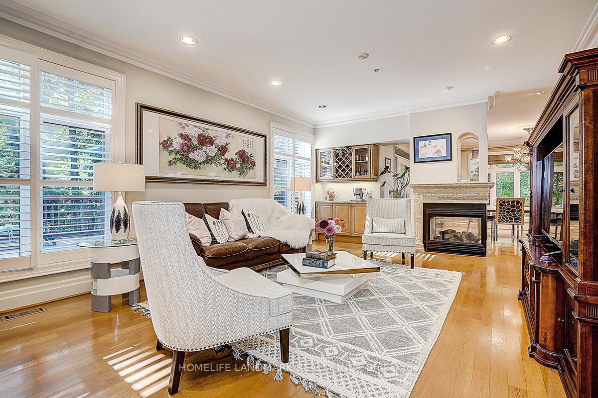 Photo 14 of 86 Muzich Place, Vaughan, East Woodbridge — HOMEH