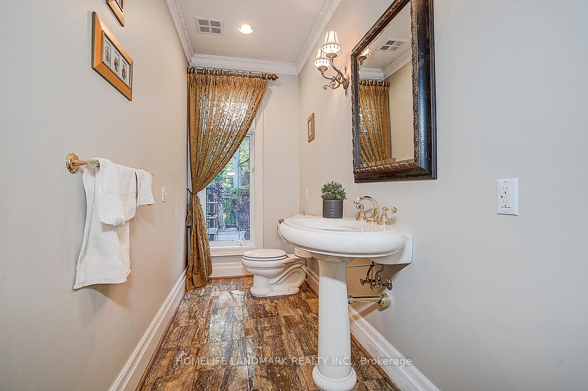 Photo 23 of 86 Muzich Place, Vaughan, East Woodbridge — HOMEH