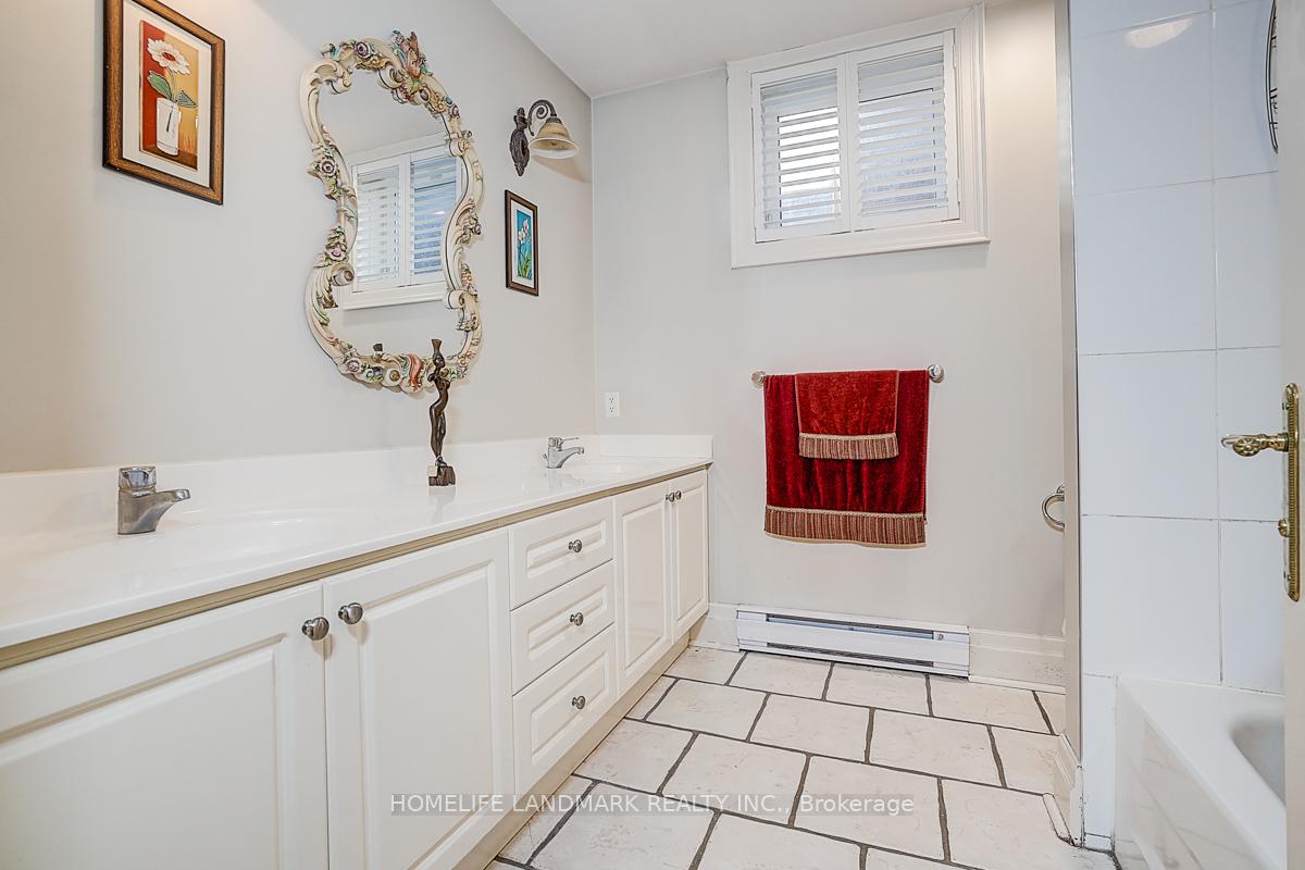 Photo 46 of 86 Muzich Place, Vaughan, East Woodbridge — HOMEH