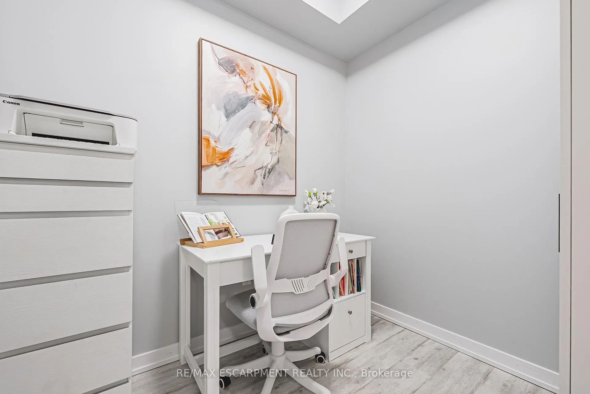 Photo 18 of Unit 428, 125 Shoreview Place, Hamilton, Lakeshore — HOMEH