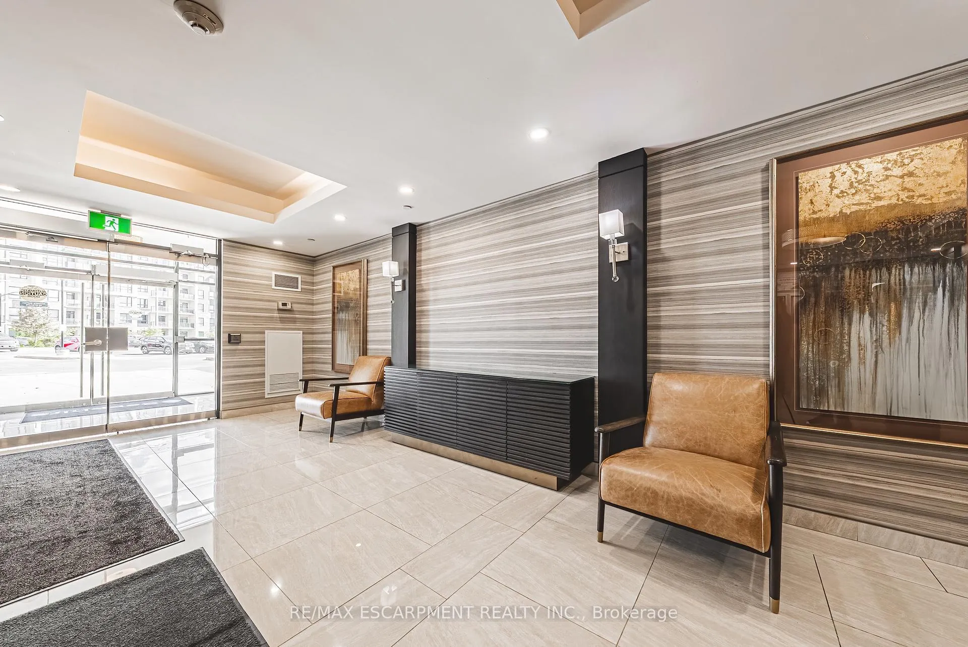 Photo 22 of Unit 428, 125 Shoreview Place, Hamilton, Lakeshore — HOMEH