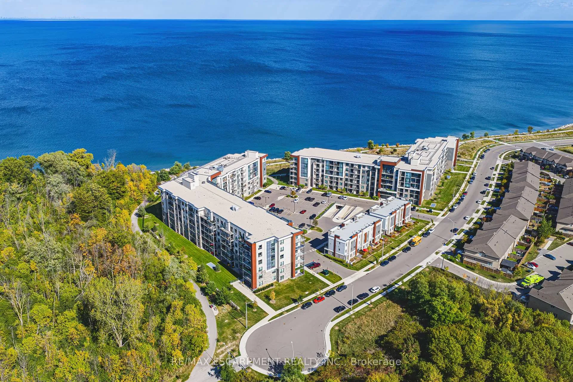 Photo 32 of Unit 428, 125 Shoreview Place, Hamilton, Lakeshore — HOMEH