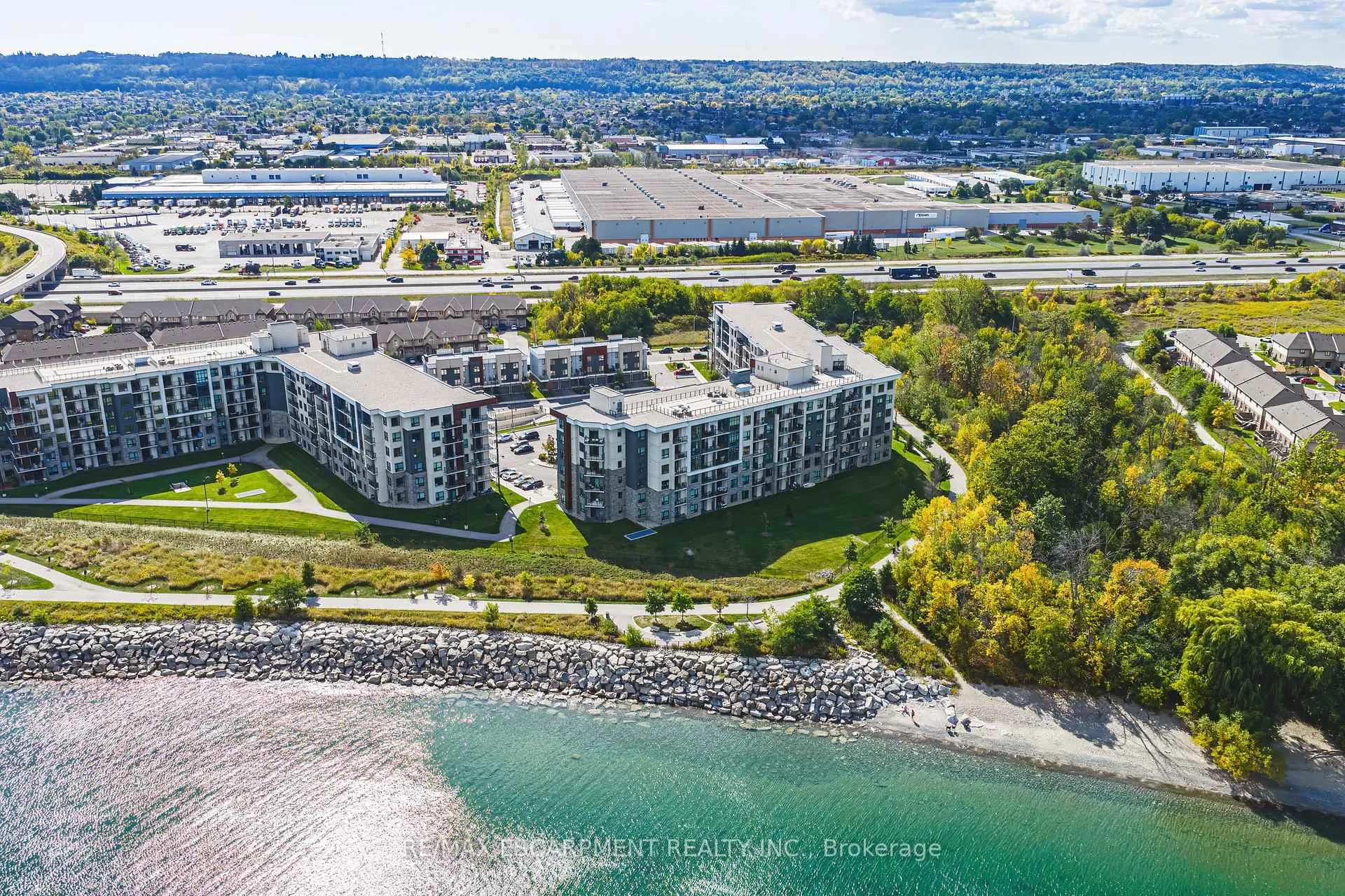 Photo 33 of Unit 428, 125 Shoreview Place, Hamilton, Lakeshore — HOMEH