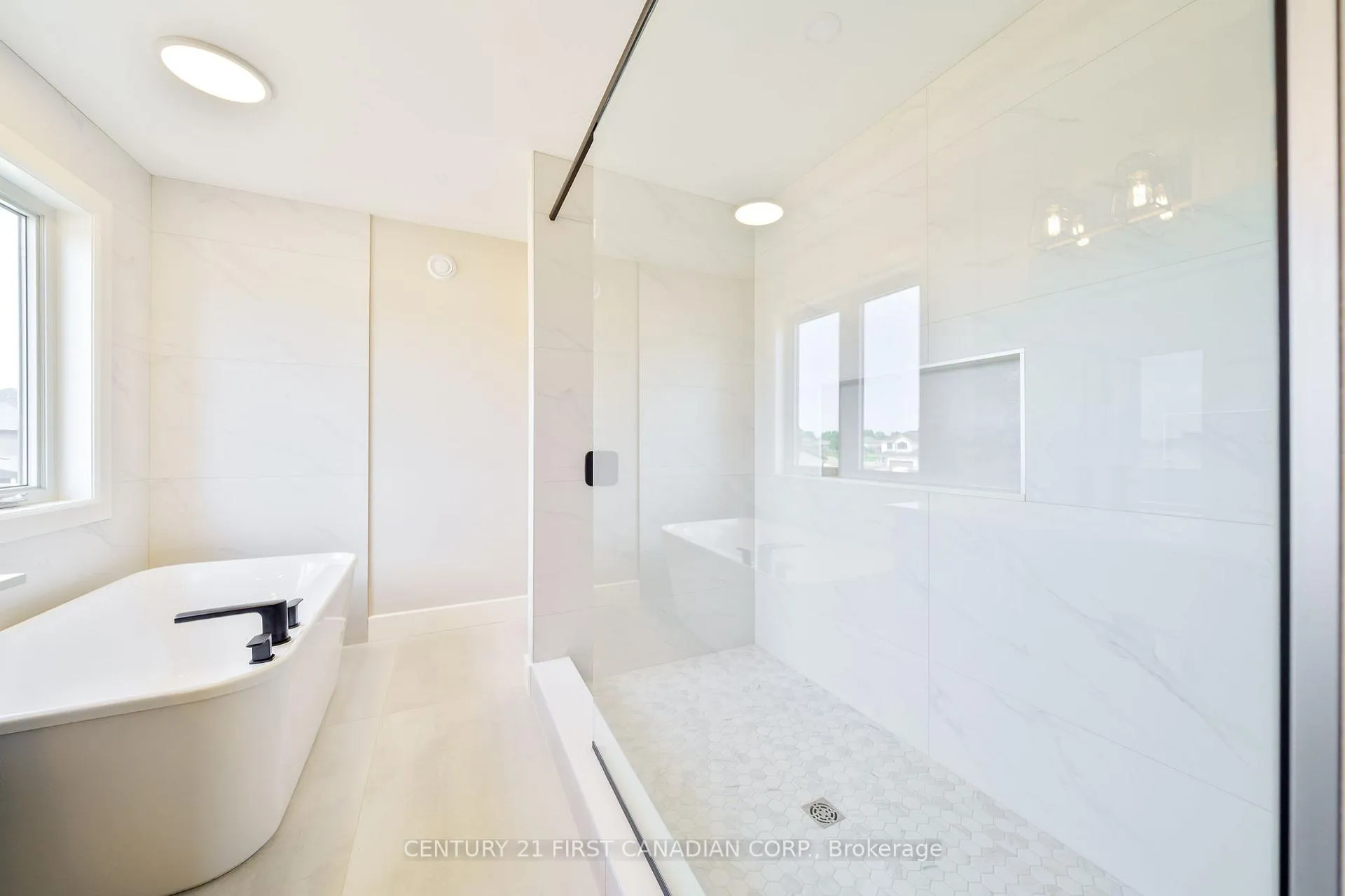 Photo 19 of 105 Sheldabren Street, North Middlesex, Ailsa Craig — HOMEH