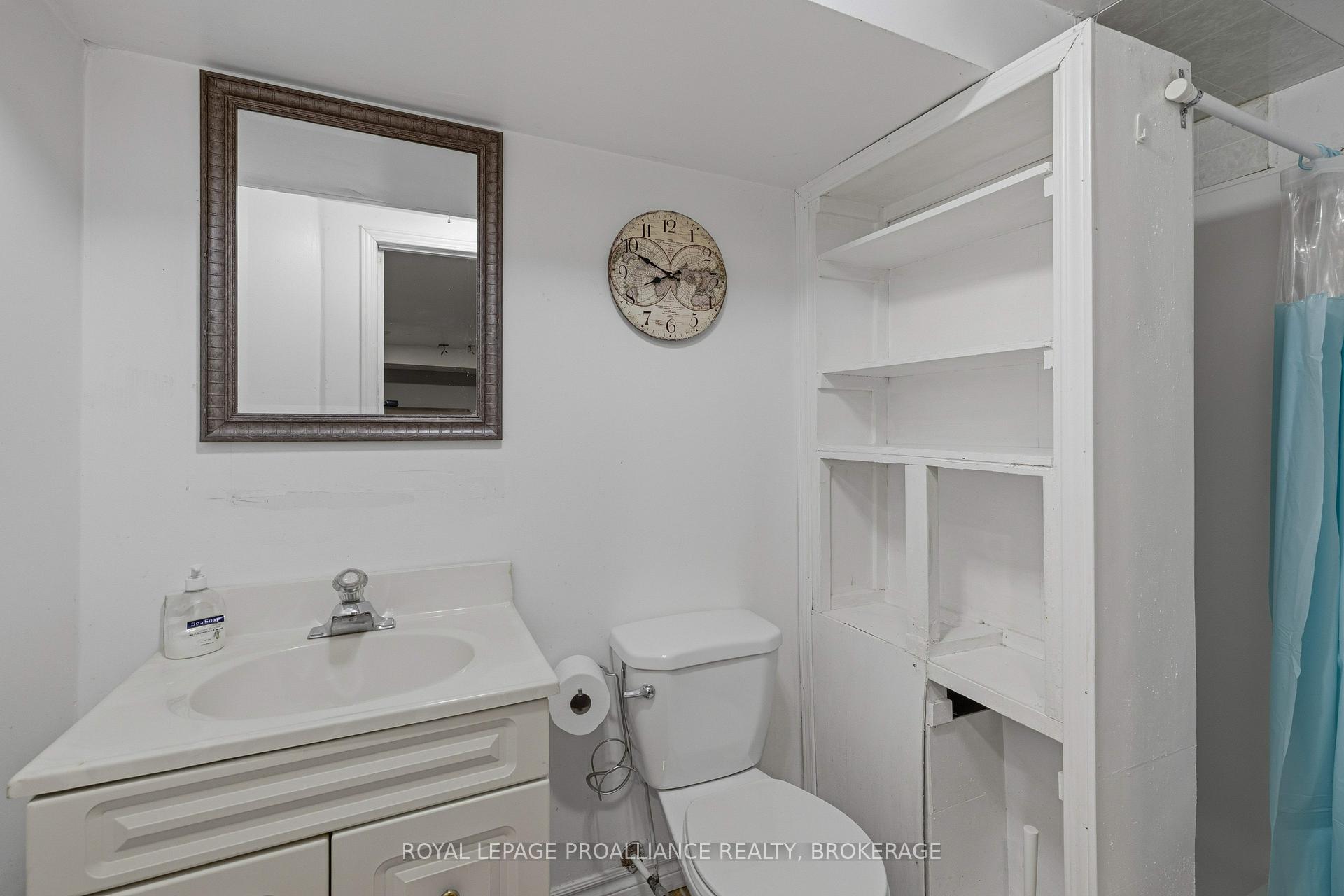 Photo 30 of 896 Muirfield Crescent, Kingston, East Gardiners Rd — HOMEH