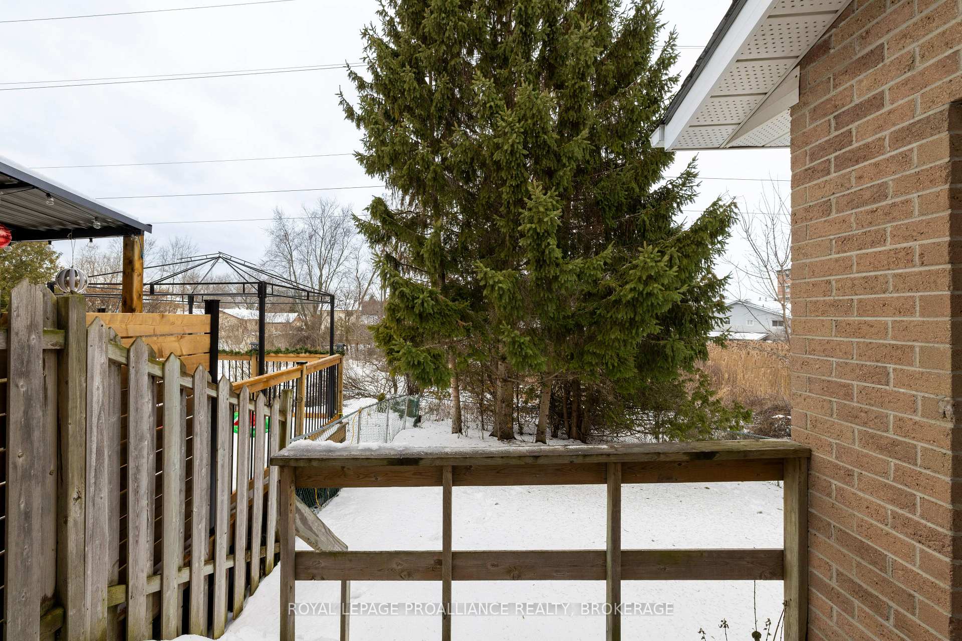 Photo 28 of 896 Muirfield Crescent, Kingston, East Gardiners Rd — HOMEH