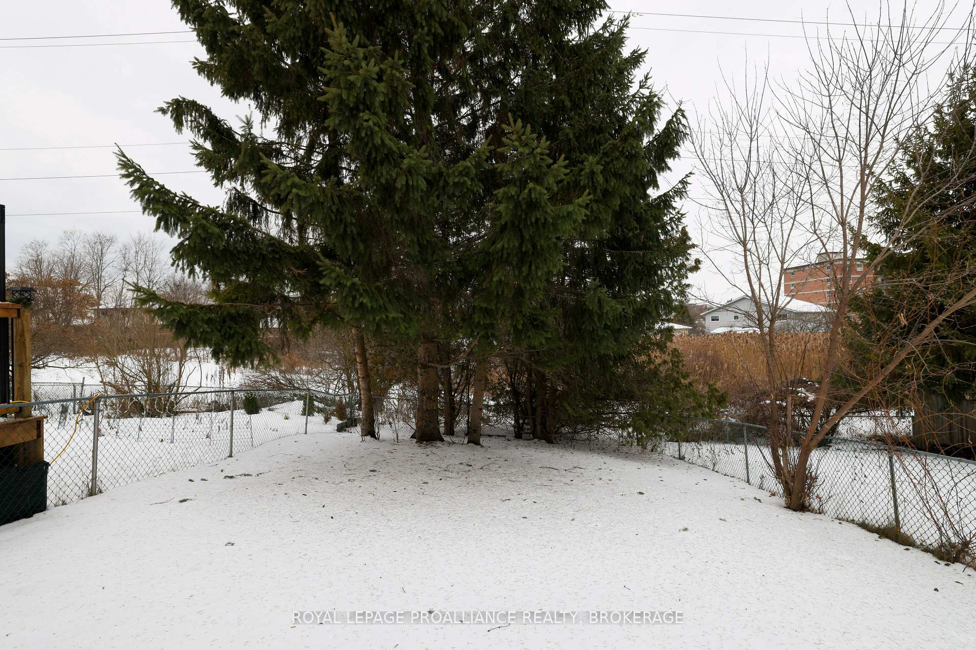 Photo 34 of 896 Muirfield Crescent, Kingston, East Gardiners Rd — HOMEH