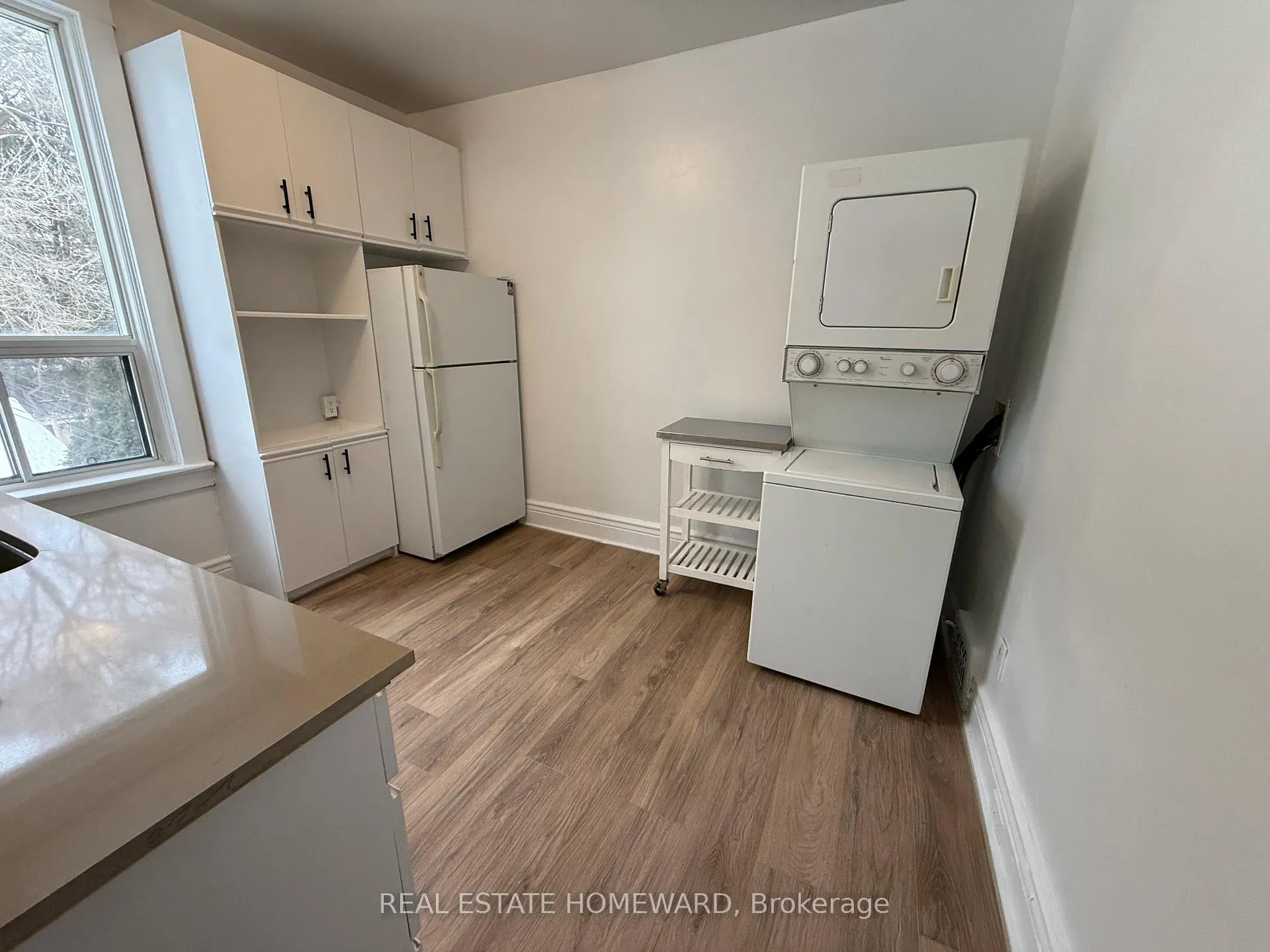 Photo 4 of Unit Upper, 1234 Gerrard Street E, Toronto, South Riverdale — HOMEH
