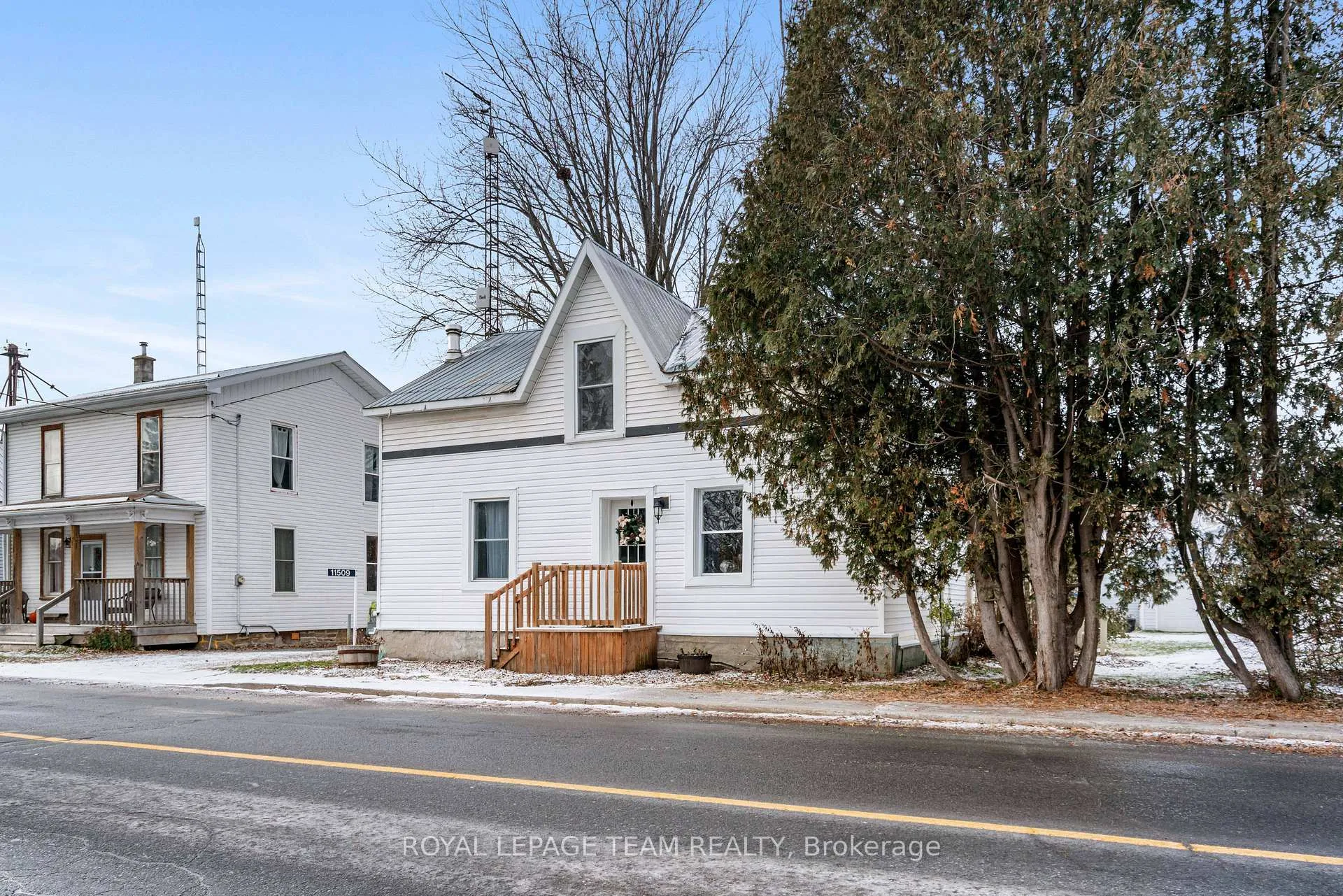 Photo 1 of 11509 Queen Street, North Dundas, North Dundas (Mountain) Twp — HOMEH