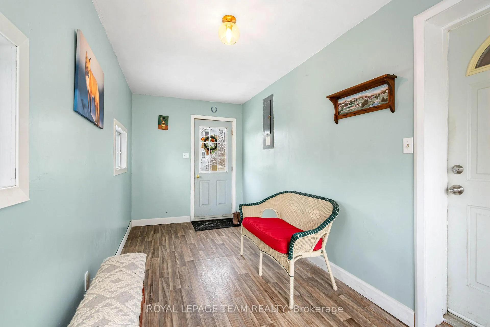 Photo 3 of 11509 Queen Street, North Dundas, North Dundas (Mountain) Twp — HOMEH