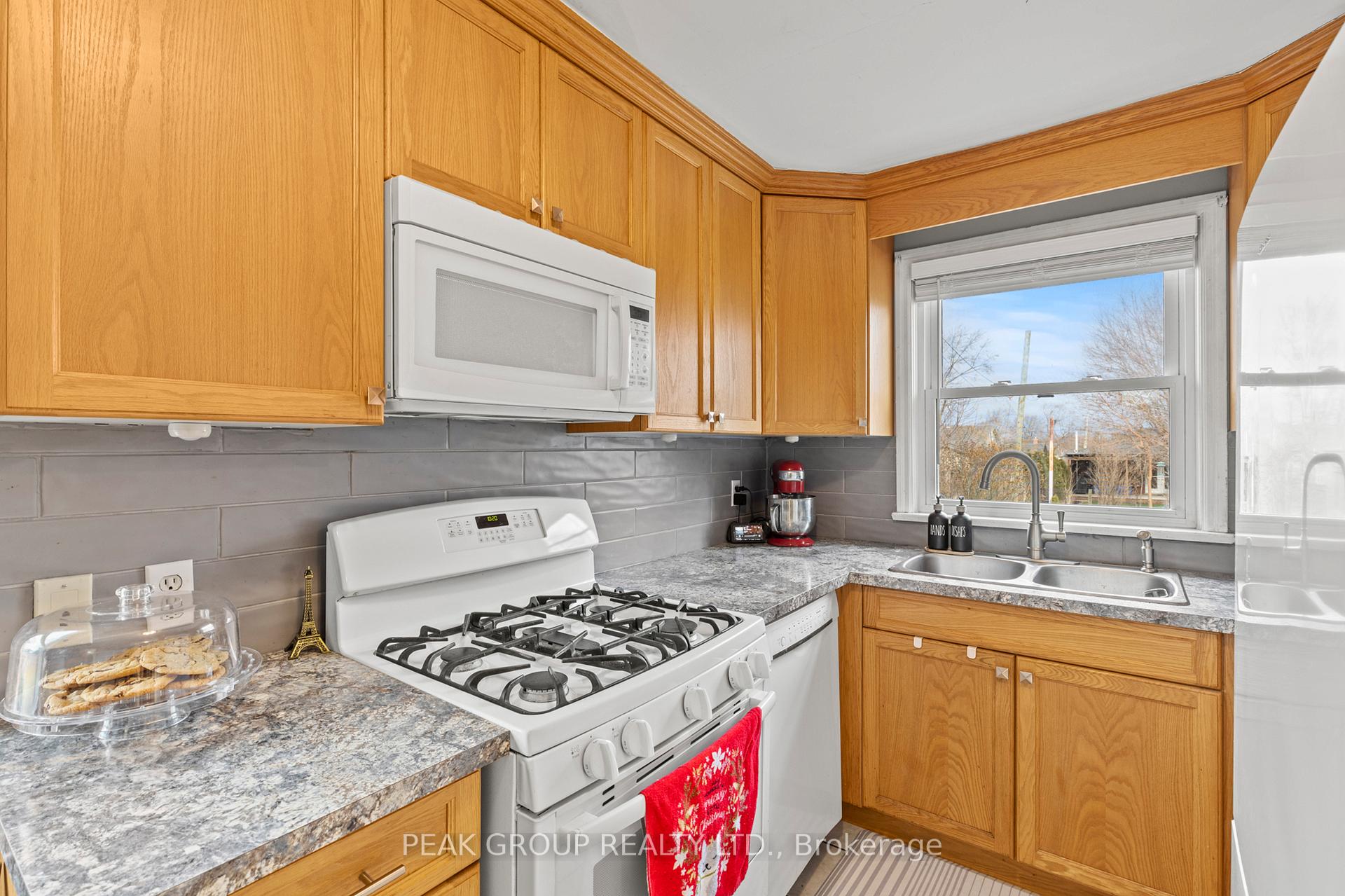Photo 14 of 62 Maitland Street, Thorold, Thorold Downtown — HOMEH