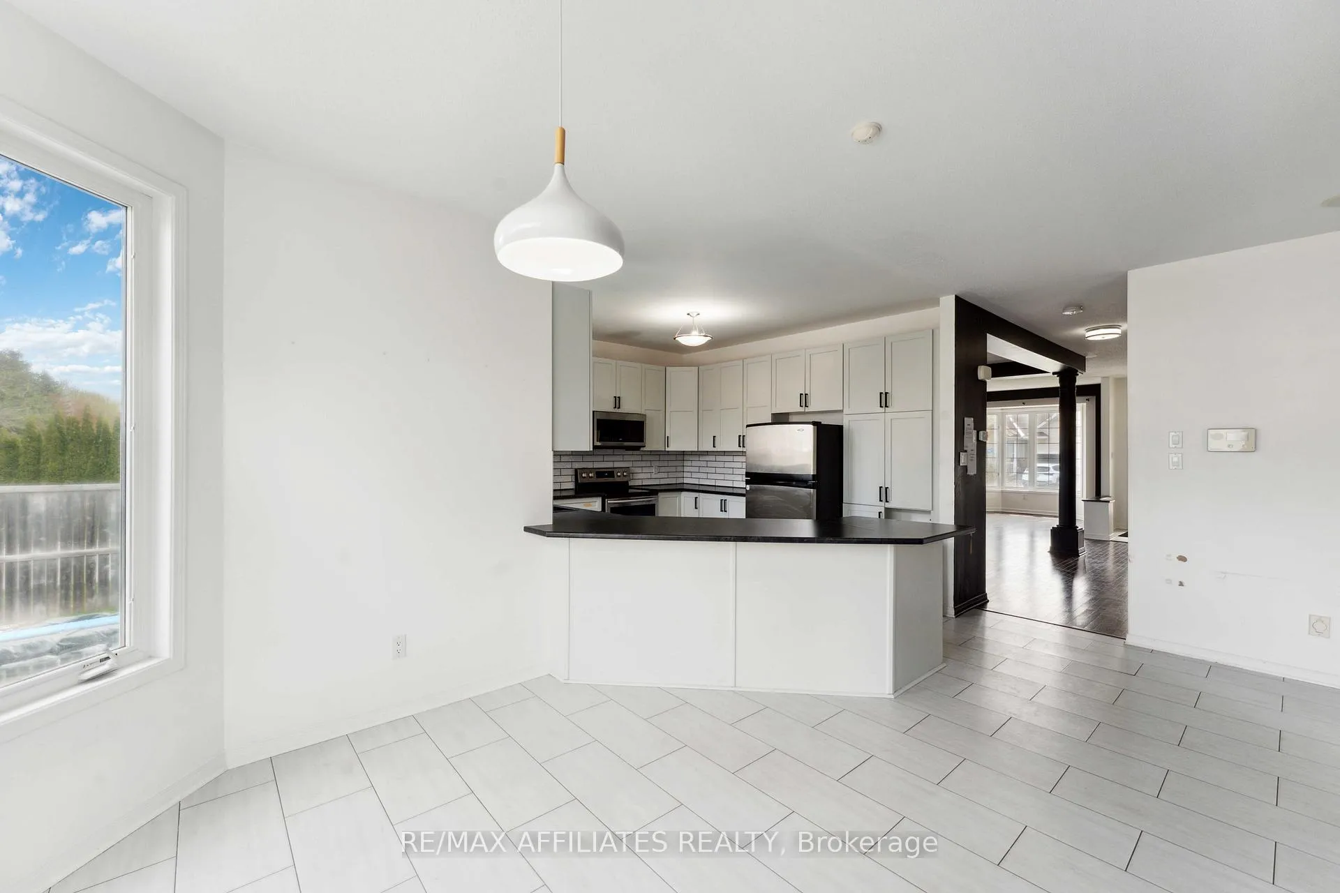 Photo 9 of 59 Baywood Drive, Ottawa, Stittsville (South) — HOMEH