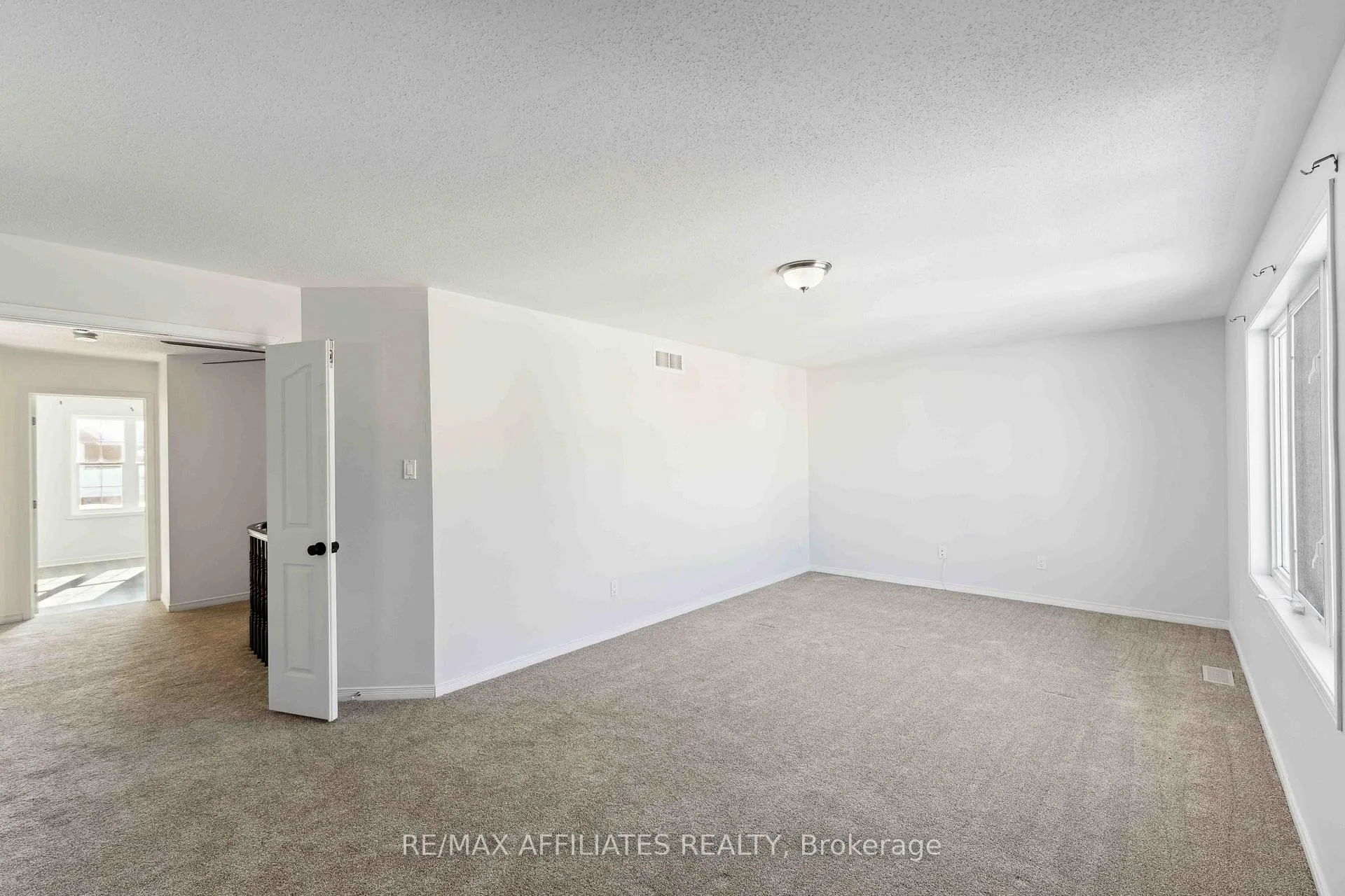 Photo 22 of 59 Baywood Drive, Ottawa, Stittsville (South) — HOMEH
