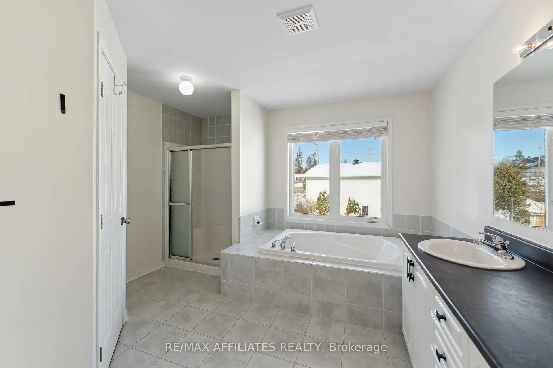 Photo 27 of 59 Baywood Drive, Ottawa, Stittsville (South) — HOMEH
