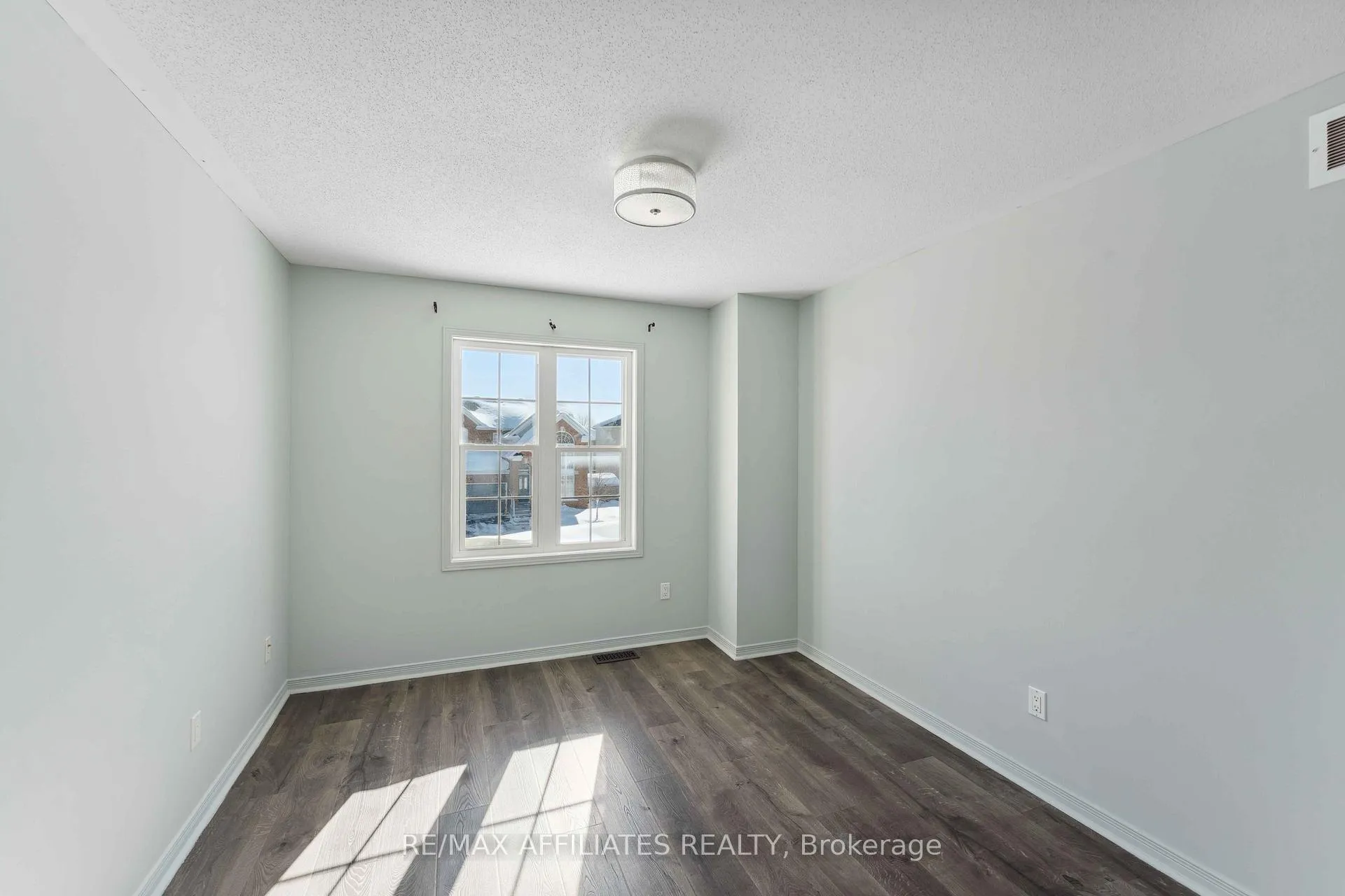Photo 33 of 59 Baywood Drive, Ottawa, Stittsville (South) — HOMEH