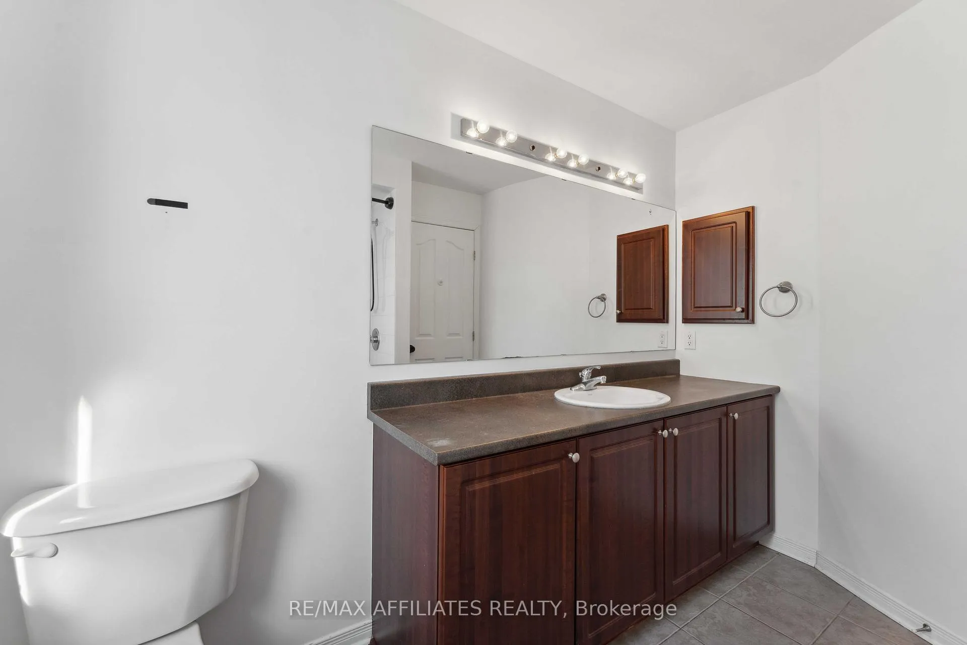 Photo 40 of 59 Baywood Drive, Ottawa, Stittsville (South) — HOMEH