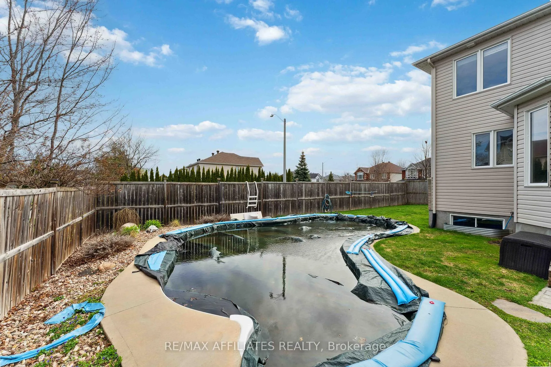 Photo 44 of 59 Baywood Drive, Ottawa, Stittsville (South) — HOMEH