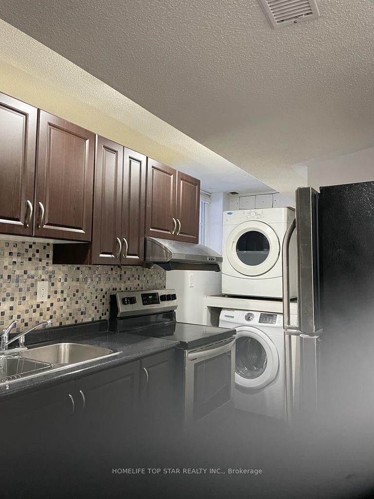 Photo 2 of Unit Basement, 27 Pitchpine Drive, Scarborough, Rouge — HOMEH