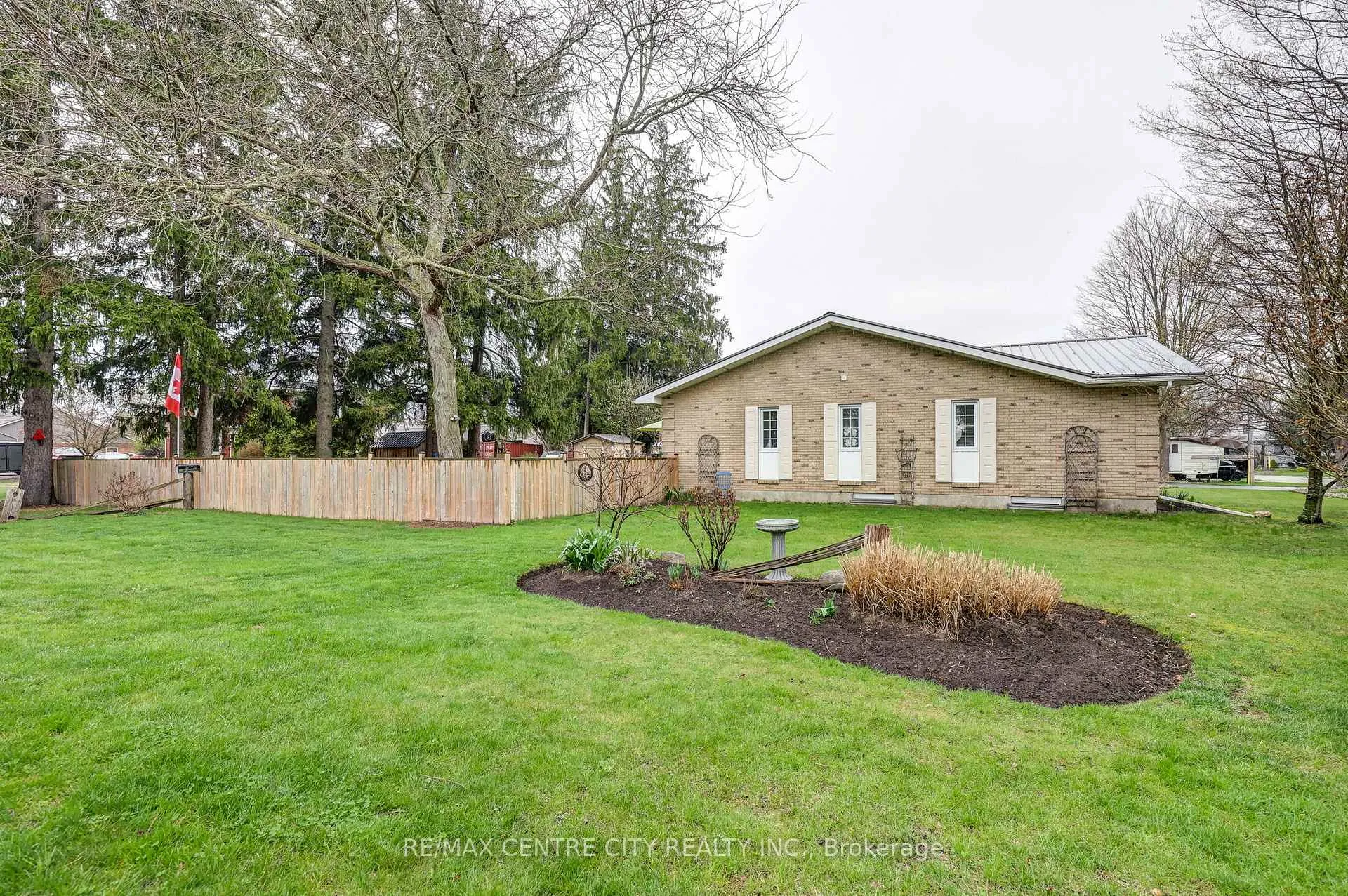 Photo 32 of 9255 West Street, Bayham, Straffordville — HOMEH