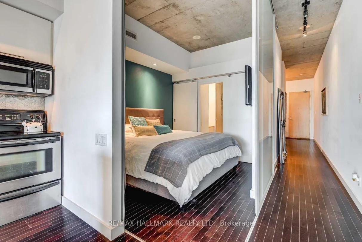 Photo 12 of Unit 425, 33 Mill Street, Toronto, Waterfront Communities — HOMEH