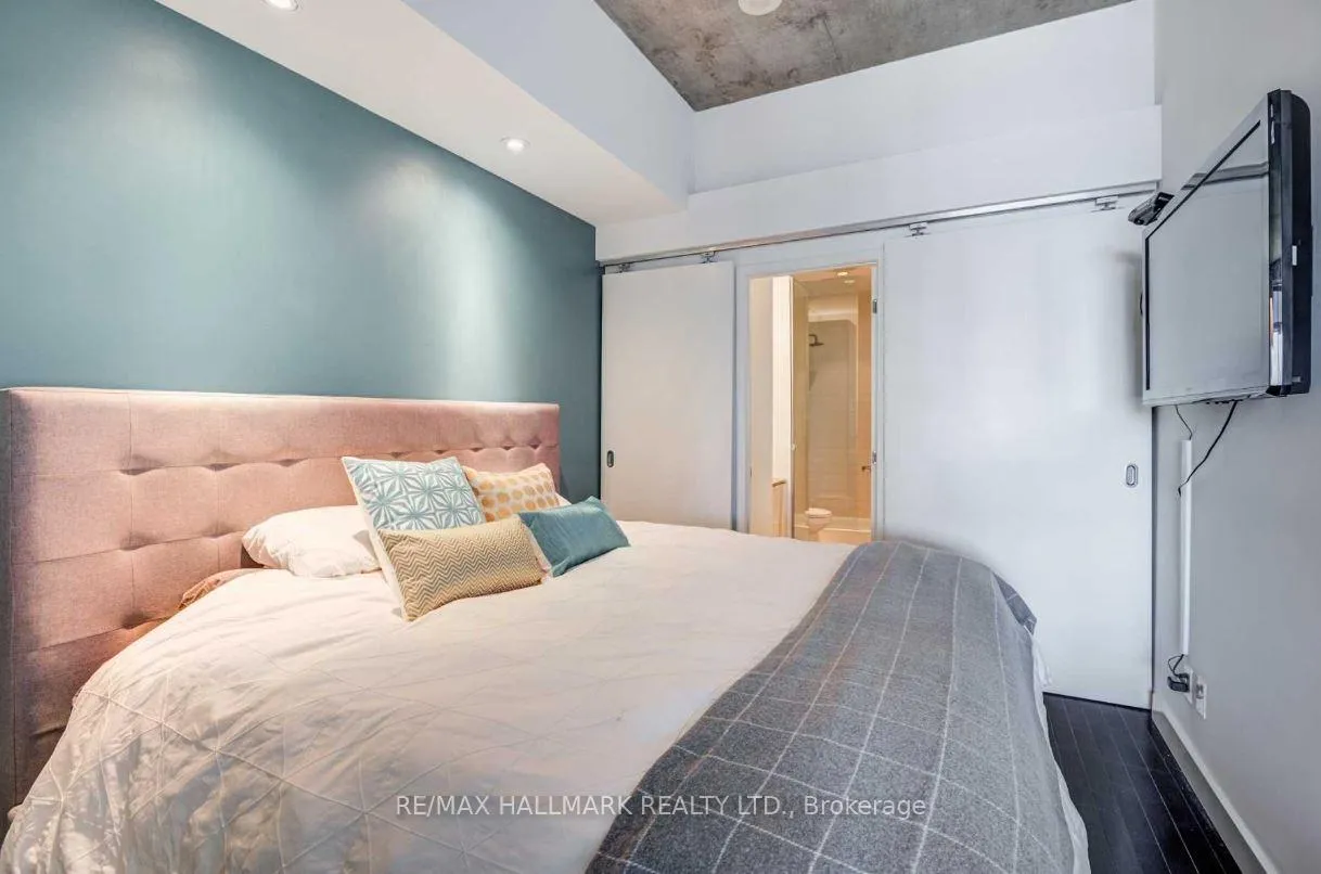 Photo 16 of Unit 425, 33 Mill Street, Toronto, Waterfront Communities — HOMEH