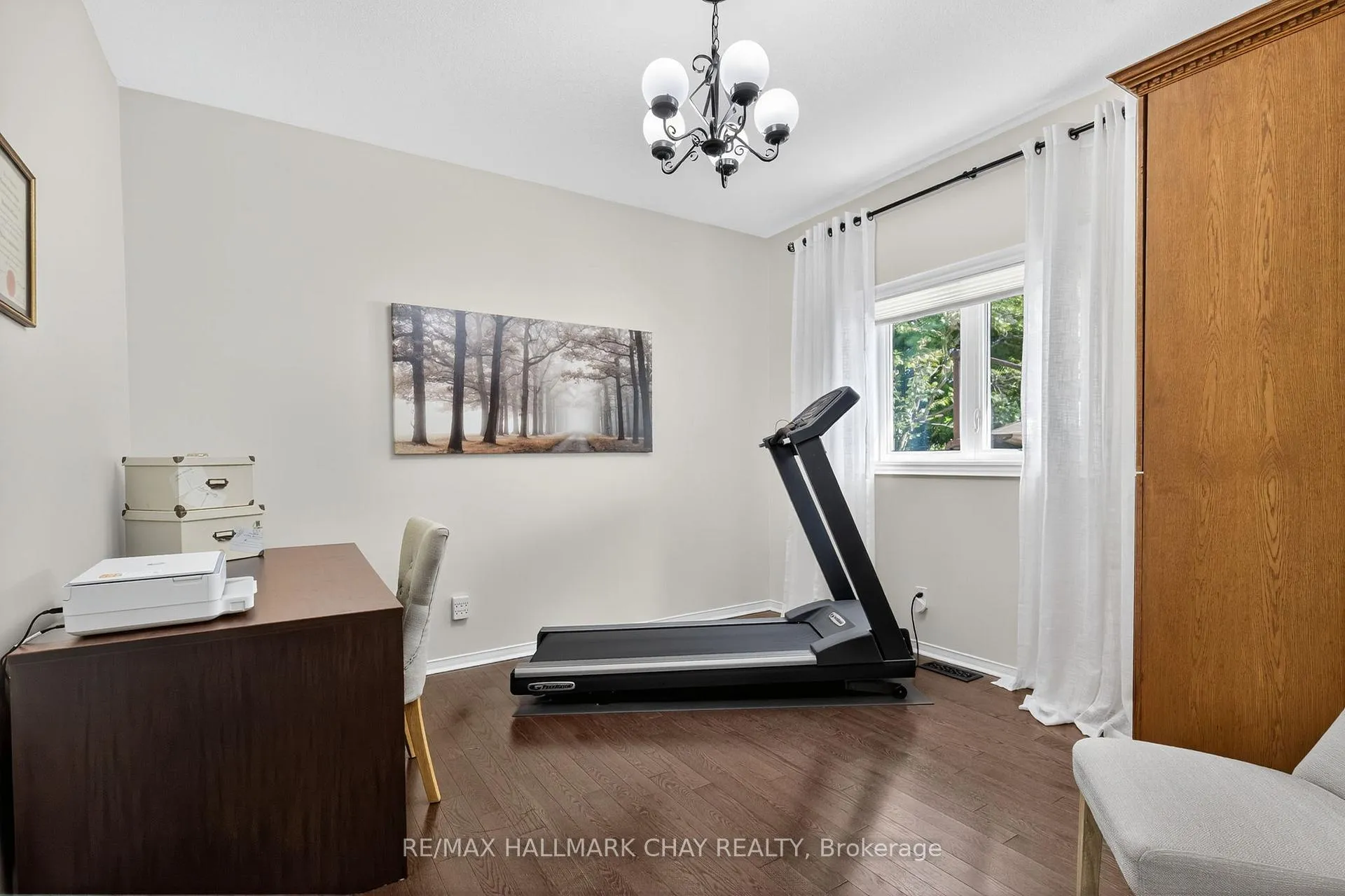 Photo 17 of 7 Porcupine Circle, Barrie, Ardagh — HOMEH