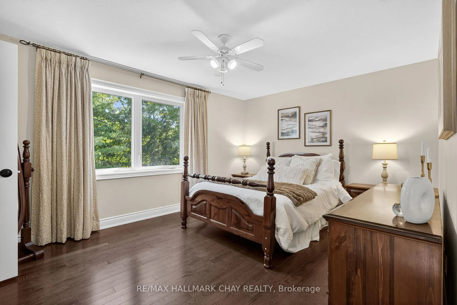 Photo 19 of 7 Porcupine Circle, Barrie, Ardagh — HOMEH