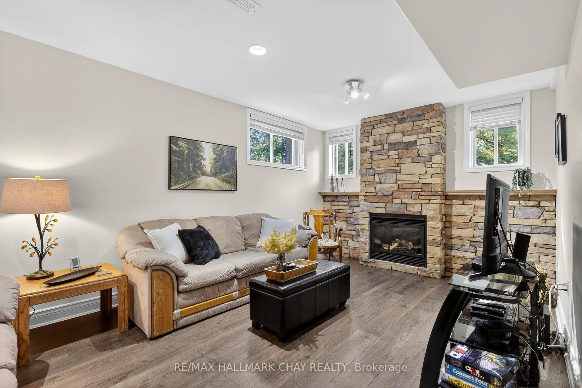 Photo 26 of 7 Porcupine Circle, Barrie, Ardagh — HOMEH