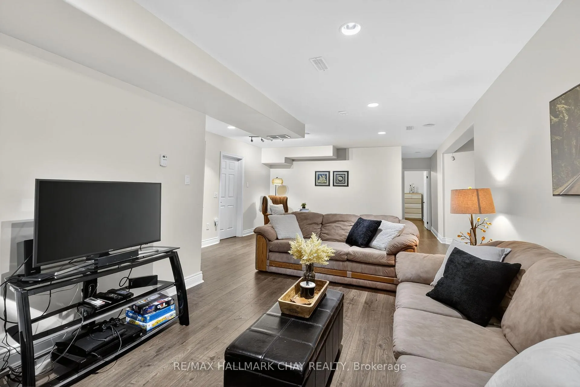 Photo 27 of 7 Porcupine Circle, Barrie, Ardagh — HOMEH