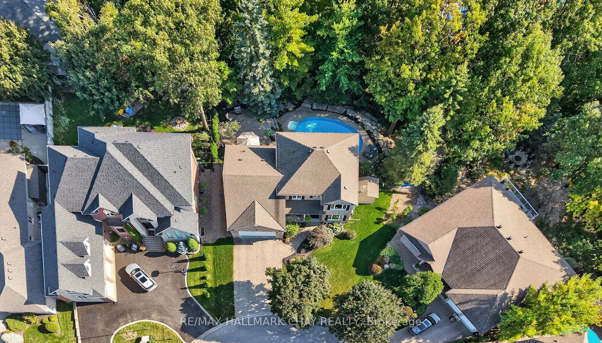 Photo 43 of 7 Porcupine Circle, Barrie, Ardagh — HOMEH