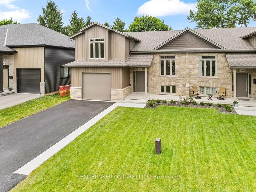 Photo 39 of 44 Topham Boulevard, Welland, N. Welland — HOMEH