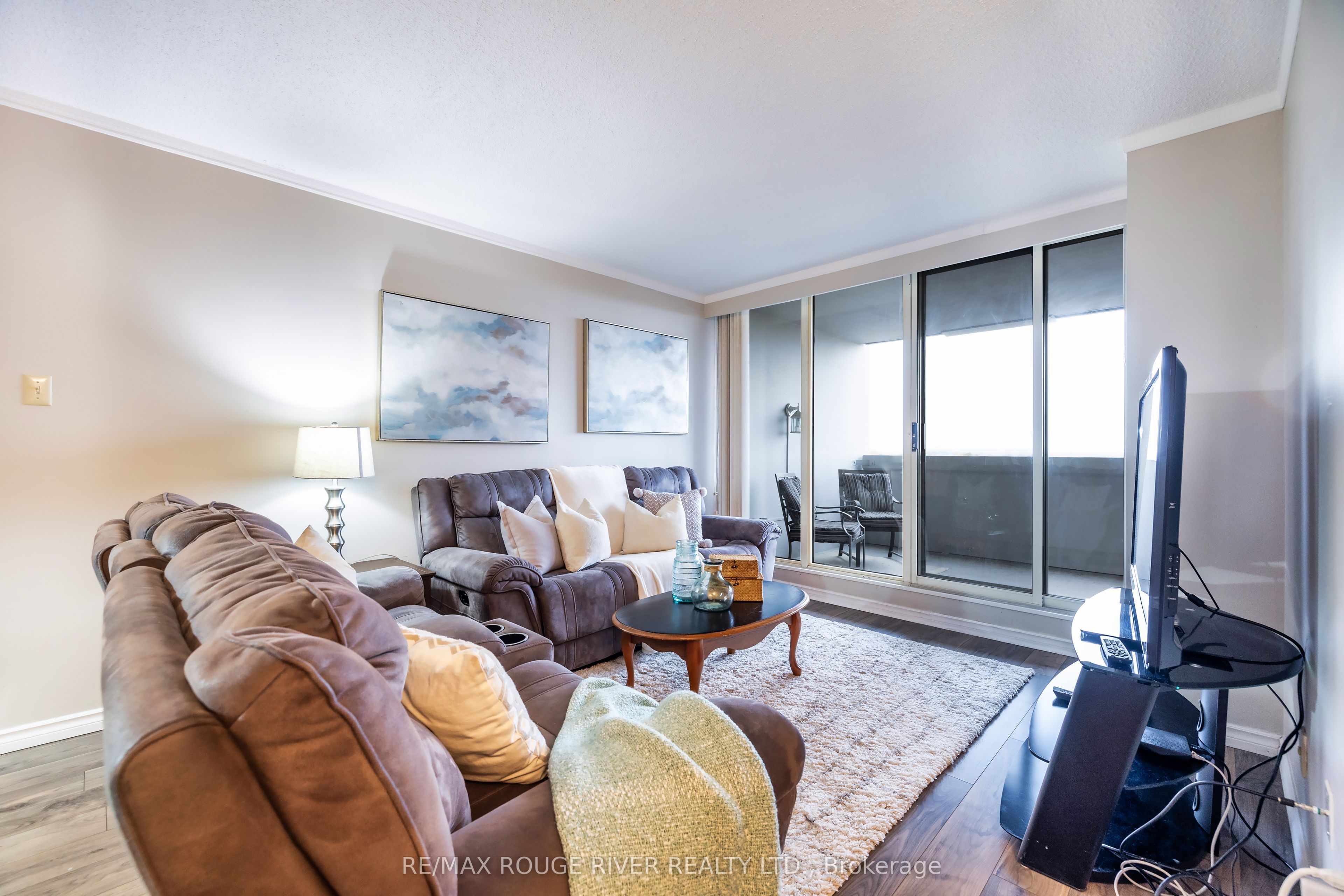 Photo 35 of Unit 1109, 44 Falby Court, Ajax, South East — HOMEH