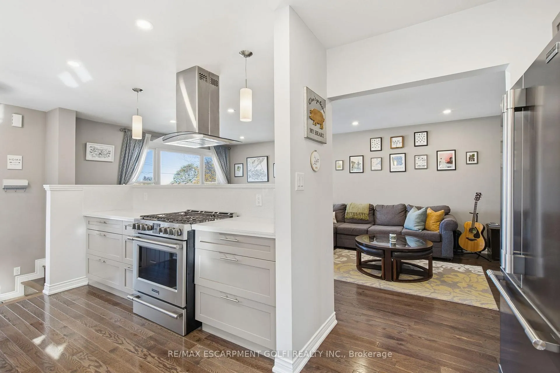 Photo 8 of 146 Lavina Crescent, Hamilton, Mountview — HOMEH