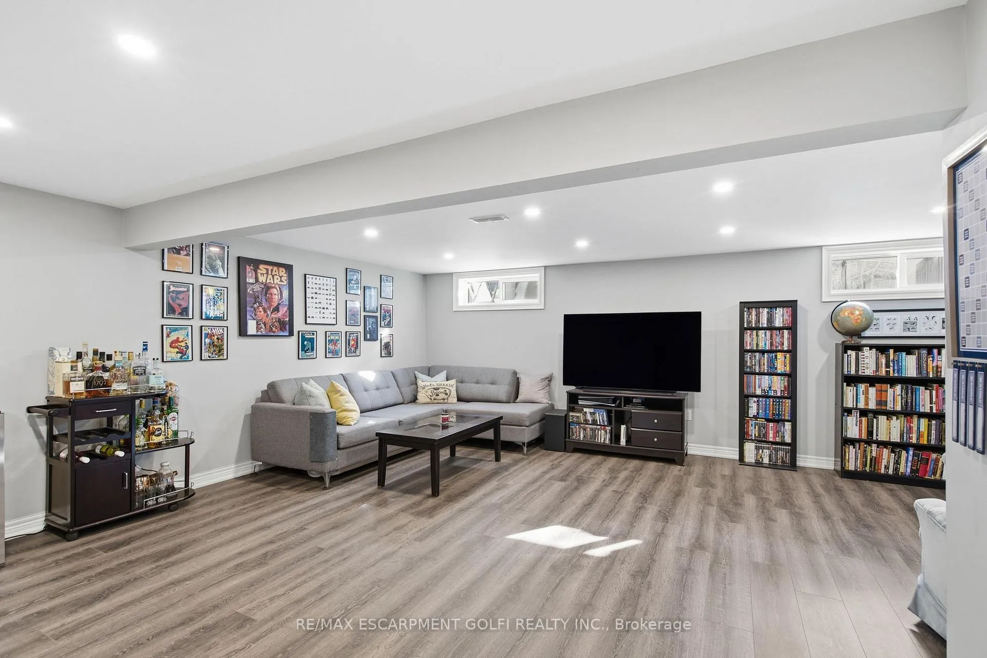 Photo 17 of 146 Lavina Crescent, Hamilton, Mountview — HOMEH