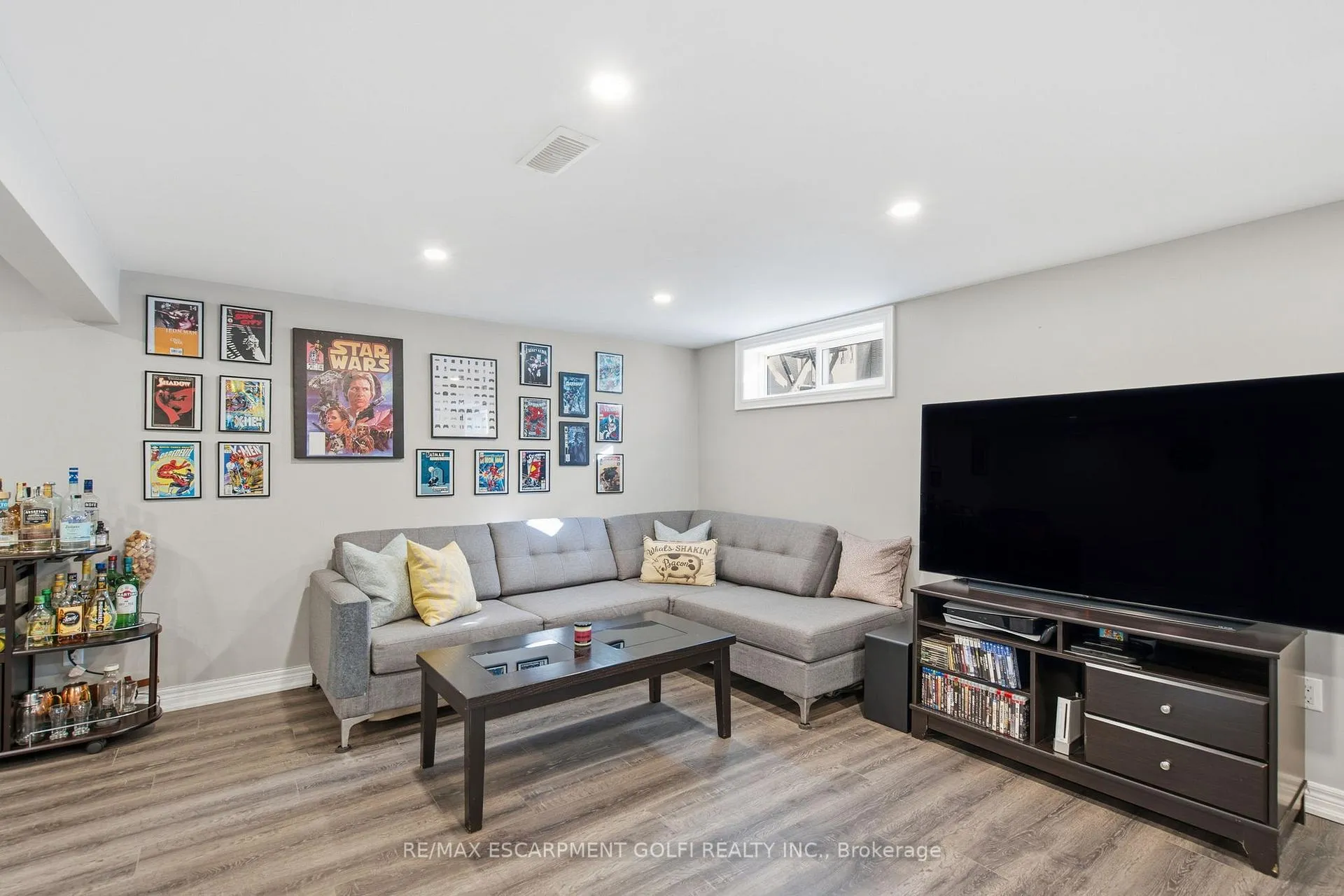 Photo 18 of 146 Lavina Crescent, Hamilton, Mountview — HOMEH