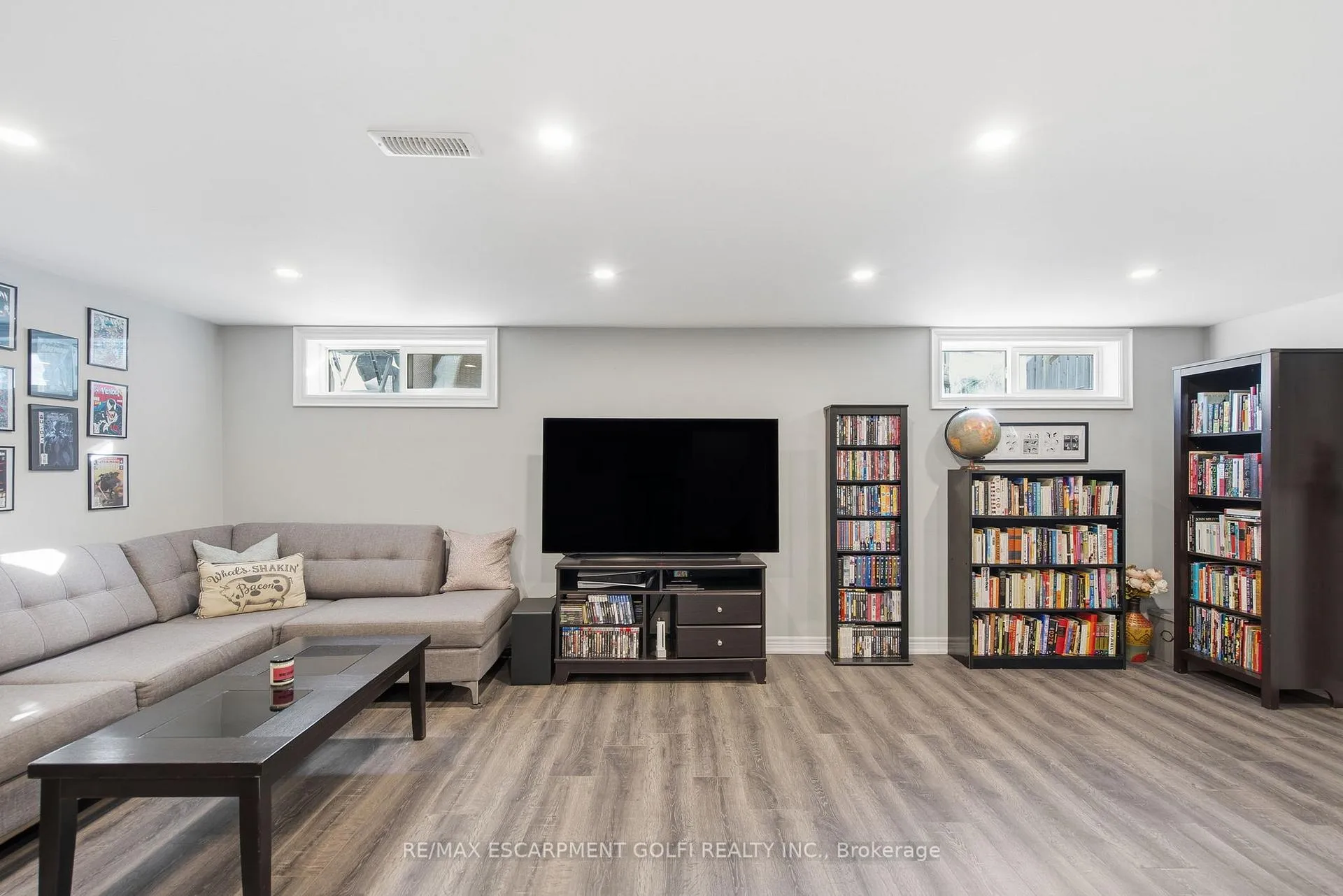 Photo 20 of 146 Lavina Crescent, Hamilton, Mountview — HOMEH