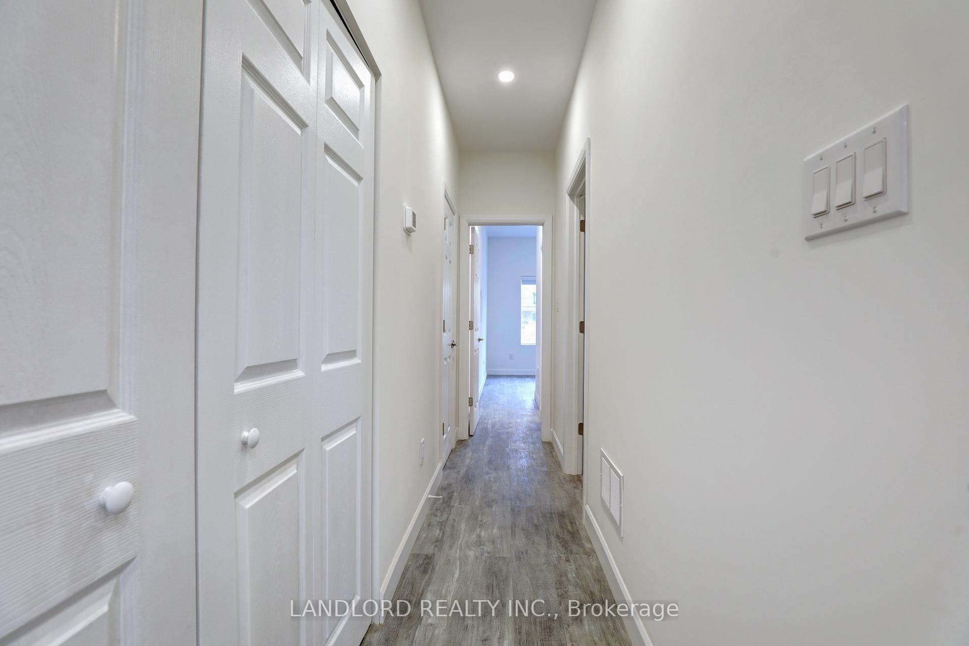 Photo 15 of Unit C, 620 Bathurst Street, Toronto, Palmerston-Little Italy — HOMEH